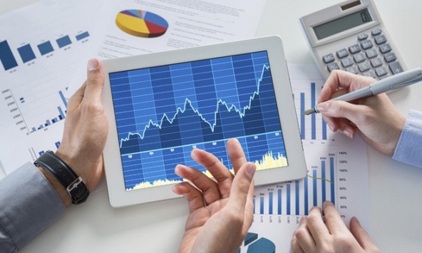 Khuyến nghị cổ phiếu 22/11: DXG, ACB, FRT