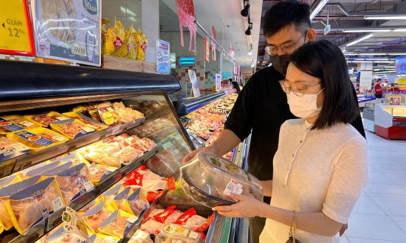 Thị trường thực phẩm ngày 21/11: Sức mua yếu khiến giá thịt heo tại TP.HCM giảm