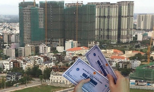 Doanh nghiệp bất động sản bị áp lực bởi trái phiếu sắp đáo hạn