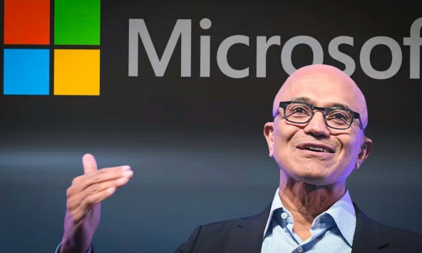 CEO Microsoft: Kinh doanh đám mây 'có vị trí' để tăng trưởng