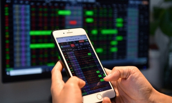 Thanh khoản ảm đạm, VN-Index giảm 3 phiên liên tiếp