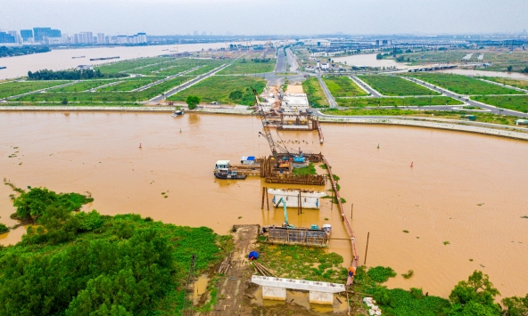 Cập nhật tiến độ thi công dự án cầu Vàm Cái Sứt, điểm kết nối quan trọng vùng phía Đông TP.HCM