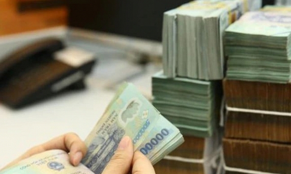 Doanh nghiệp đề xuất nới room tín dụng, gỡ khó thị trường chứng khoán và trái phiếu