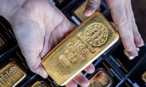 Giá vàng hôm nay 29/11: Vàng trong nước và thế giới trái chiều