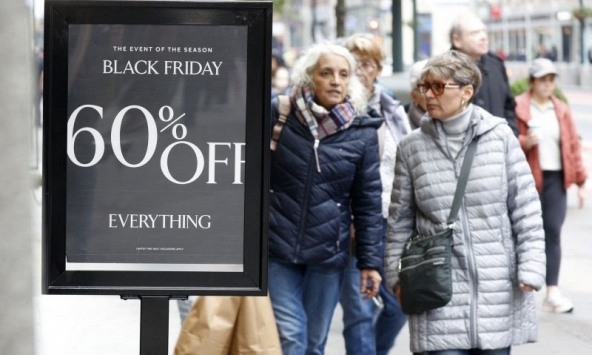 Ngày 'thứ Hai điện tử' phá vỡ kỷ lục doanh số bán hàng  9 tỷ USD trong ngày 'thứ Sáu đen'