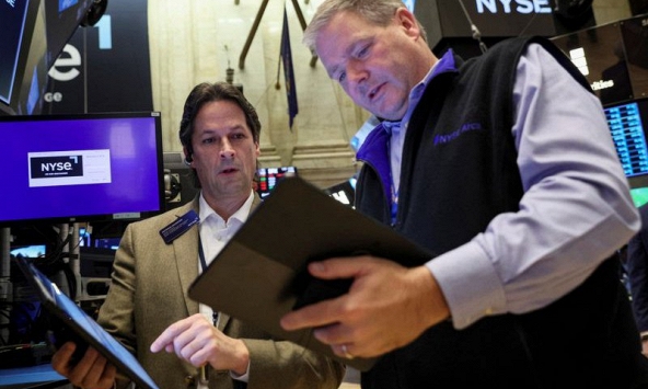 Ba chỉ số chính trên thị trường chứng khoán Mỹ ghi nhận mức tăng trong hai tuần liên tiếp kể từ tháng 10