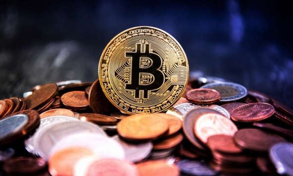 Bitcoin duy trì quanh khu vực 17.000 USD