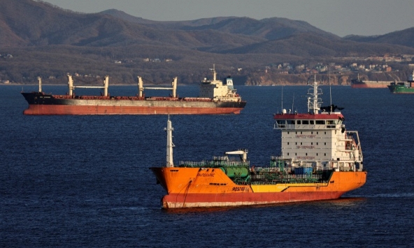 Năm điều cần biết về việc dầu của Nga bị phương Tây áp giá trần