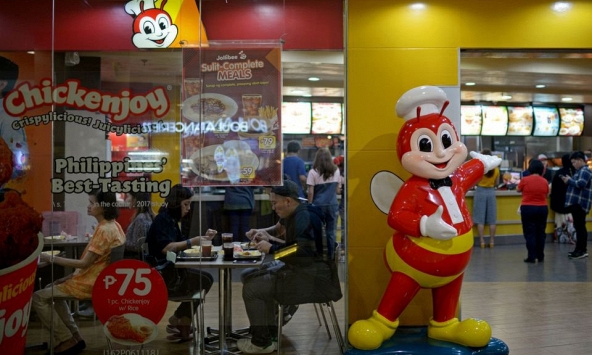 Jollibee định bán cổ phần tại Highlands Coffee của Việt Nam