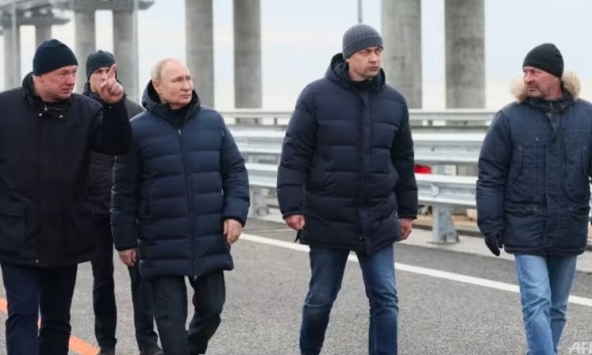 Tổng thống Nga Putin cảnh báo xung đột Ukraina có thể kéo dài