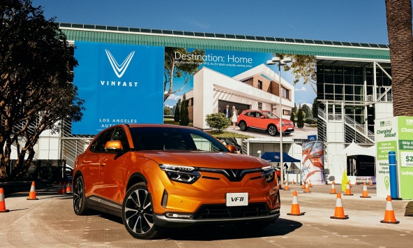Vinfast lựa chọn T-mobile là đối tác độc quyền về kết nối xe điện toàn cầu