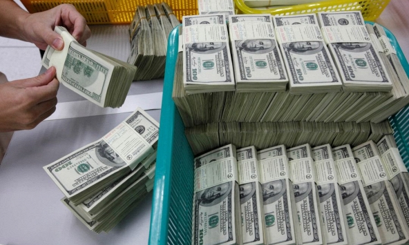 Tỷ giá ngoại tệ 12/12: Đồng USD ở mức thấp, dưới 105 điểm