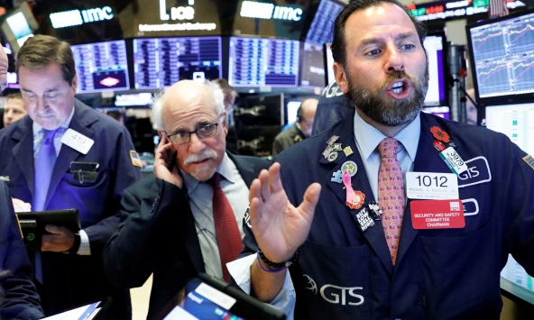 5 điều cần biết trước giờ chứng khoán Mỹ mở cửa vào thứ Năm (15/12)