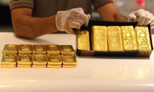 Giá vàng thế giới bật tăng trở lại