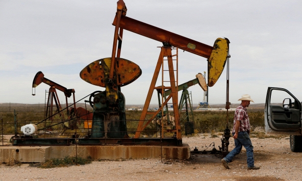 Giá xăng dầu ngày 20/12: Dầu thô đảo chiều tăng nhẹ sau chuỗi giảm