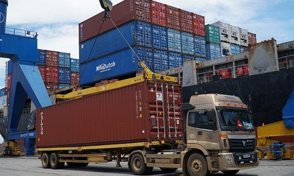 Chính phủ chỉ đạo đầu tư phát triển dịch vụ logistics Việt Nam