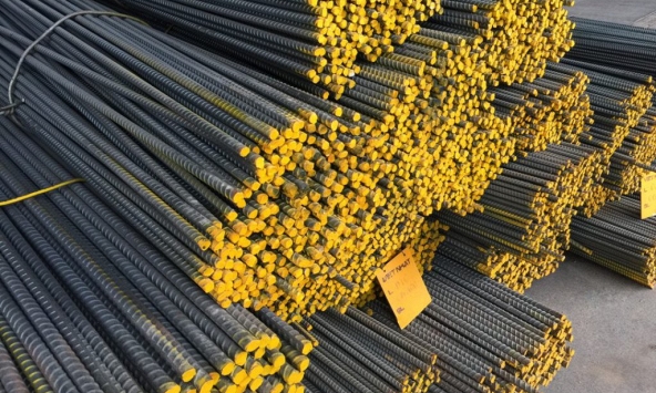 Giá thép trên thị trường Trung Quốc tiếp đà giảm