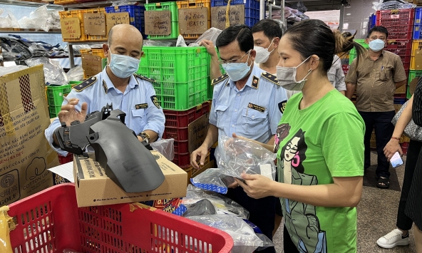 Phát hiện nhiều sản phẩm Honda, Yamaha, Suzuki… tại chợ phụ tùng lớn nhất Sài Gòn nghi giả