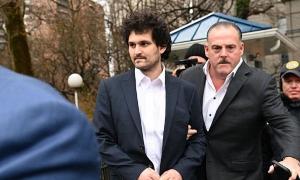 Cựu CEO FTX Sam Bankman-Fried được tại ngoại với số tiền bảo lãnh lên đến 250 triệu USD