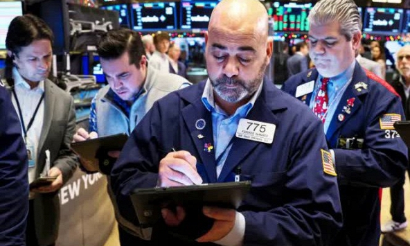 Thị trường chứng khoán châu Á suy giảm trong bối cảnh lạm phát cơ bản của Nhật ở mức cao