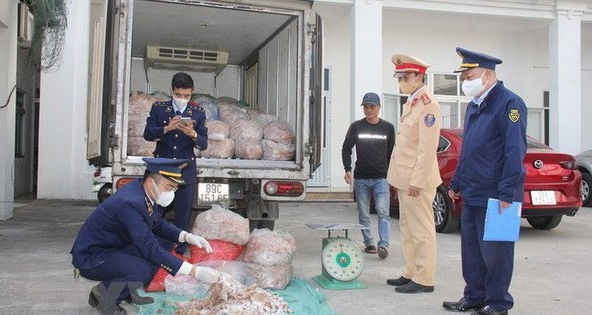 Thanh Hóa: Thu giữ 1,4 tấn bì lợn không rõ nguồn gốc