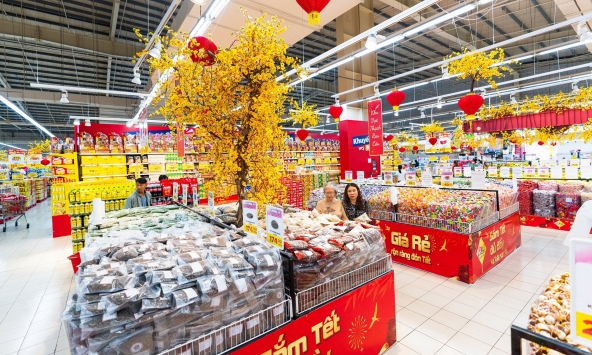 Thị trường bước vào mùa cao điểm, nhiều nhà bán lẻ tung khuyến mãi
