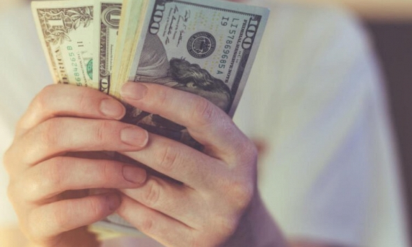 Gần 8,5 triệu lao động ở 23 bang của Mỹ được tăng lương tối thiểu

