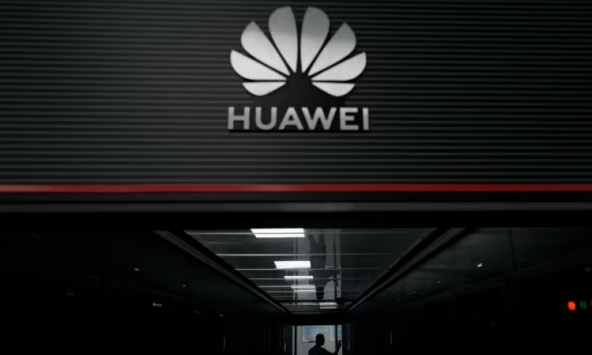 Huawei cho biết đã 'vượt qua khủng hoảng', mặc dù doanh thu không thay đổi