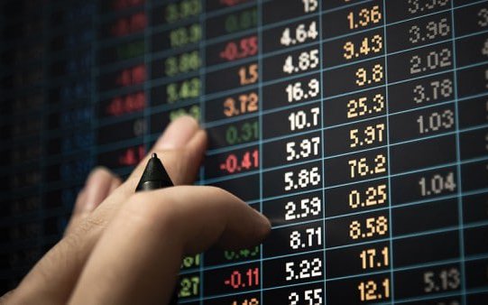 Một người bị phạt hơn 500 triệu đồng vì dùng 47 tài khoản 'làm giá' cổ phiếu