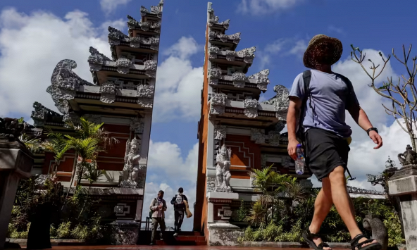 Các khách sạn, công viên giải trí ồ ạt mở cửa ở ASEAN khi du lịch phục hồi