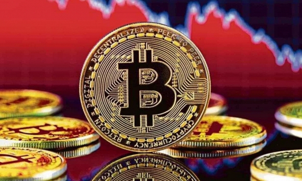 Bitcoin lao dốc, Solana tiếp tục tăng sốc