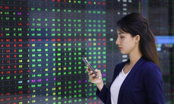 Chỉ số VN-Index có thể hồi phục tới mức nào trong năm 2023?