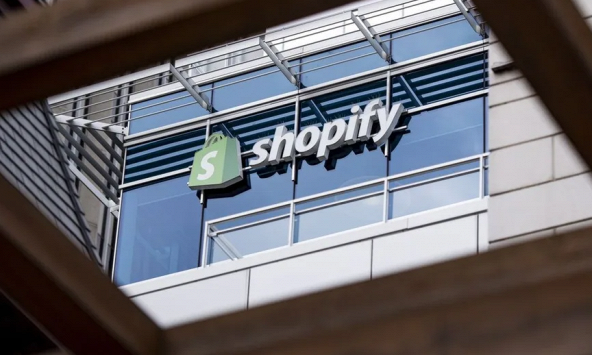 Shopify khuyến khích nhân viên từ chối các cuộc họp không quan trọng, tập trung vào công việc