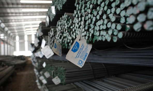 Giá thép xây dựng Trung Quốc tiếp tục sụt giảm