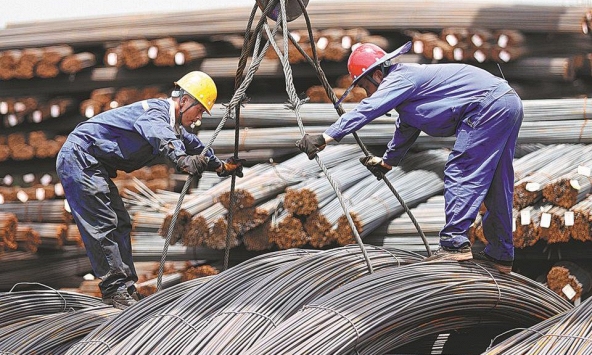 Giá thép và quặng sắt thế giới phục hồi