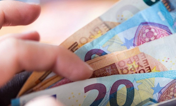 Lạm phát ở khu vực sử dụng đồng euro giảm tháng thứ hai liên tiếp