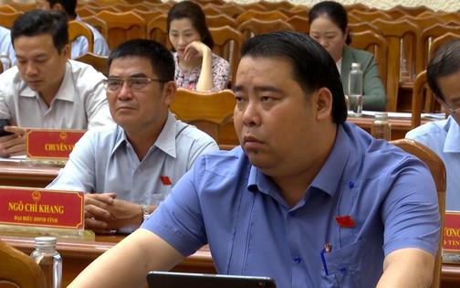 Không khởi tố vụ Đại biểu HĐND dùng gậy đánh nhân viên sân golf