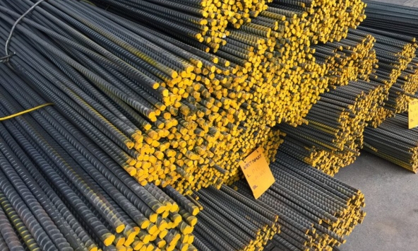 Giá thép ngày 9/1: Tăng nhẹ trở lại trên sàn giao dịch