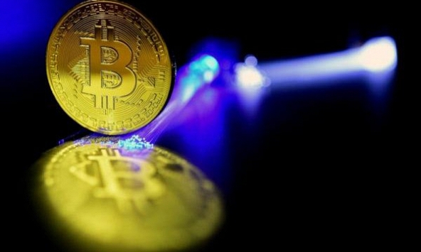 Giá Bitcoin vượt qua ngưỡng 18.000 USD lần đầu tiên kể từ giữa tháng 12/2022
