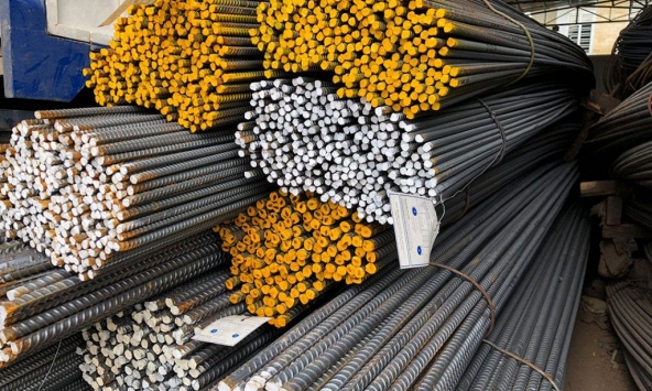 Giá quặng sắt tăng mạnh trên các sàn giao dịch