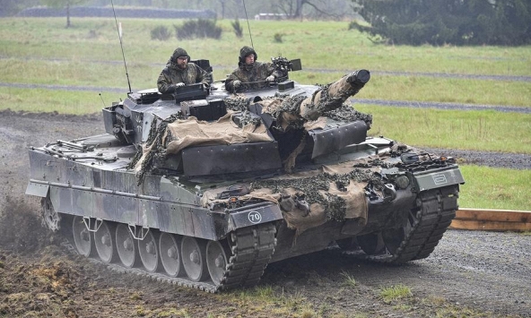 NATO sắp cung cấp vũ khí hạng nặng cho Ukraina?

