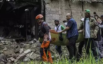 Động đất làm rung chuyển miền Tây Indonesia, không có cảnh báo sóng thần

