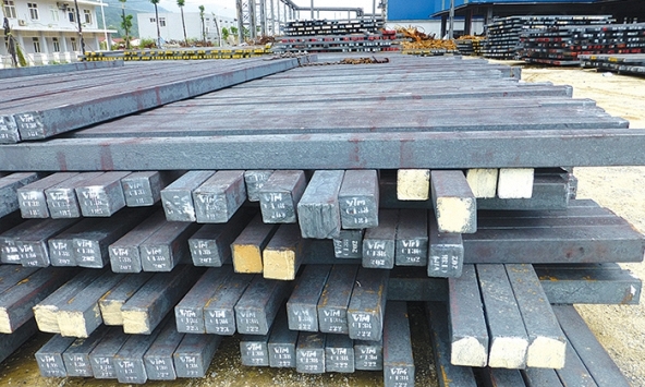 Giá quặng sắt Trung Quốc suy yếu bởi COVID-19