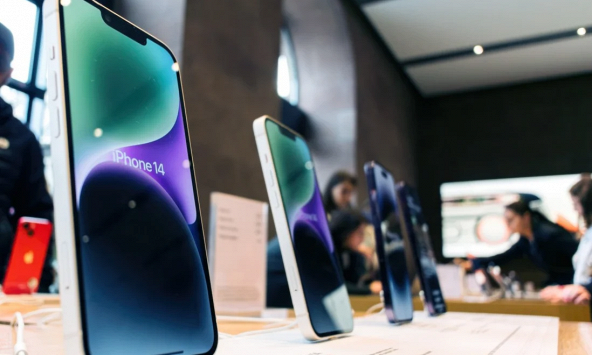 Apple vượt khó trở thành nhà cung cấp smartphone số 1 quý IV