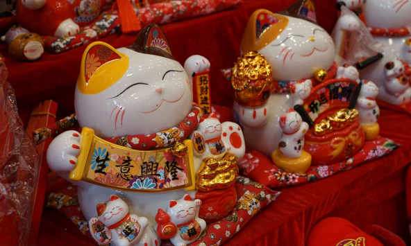 Vì sao Việt Nam mừng năm con mèo chứ không phải con thỏ?