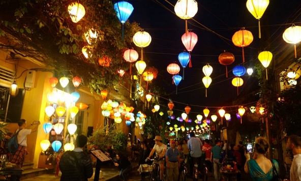 Việt Nam lọt top bình chọn điểm đến nổi bật trong năm 2023