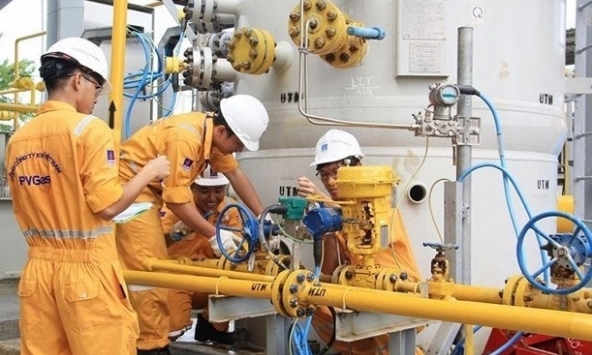 Khuyến nghị cổ phiếu 31/1: GAS, PVT, HT1, HVN, PHR, PAN, GMD