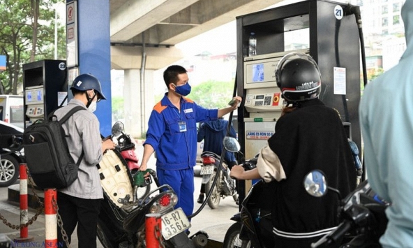 Đề xuất tăng thuế bảo vệ môi trường với xăng lên hơn 4.000 đồng/lít