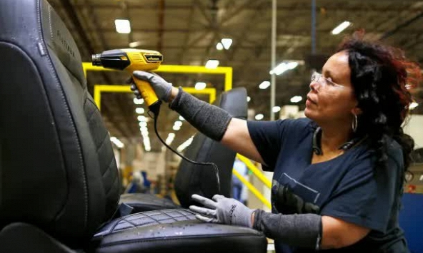 Tỷ lệ thất nghiệp ở Mỹ chạm mức thấp nhất trong 53 năm