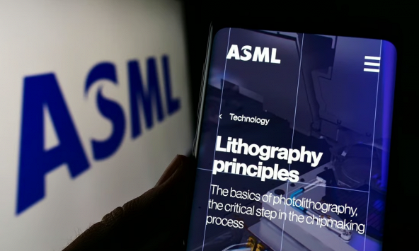 Trung Quốc đối mặt thêm áp lực của Mỹ trên mặt trận bán dẫn vào năm 2023